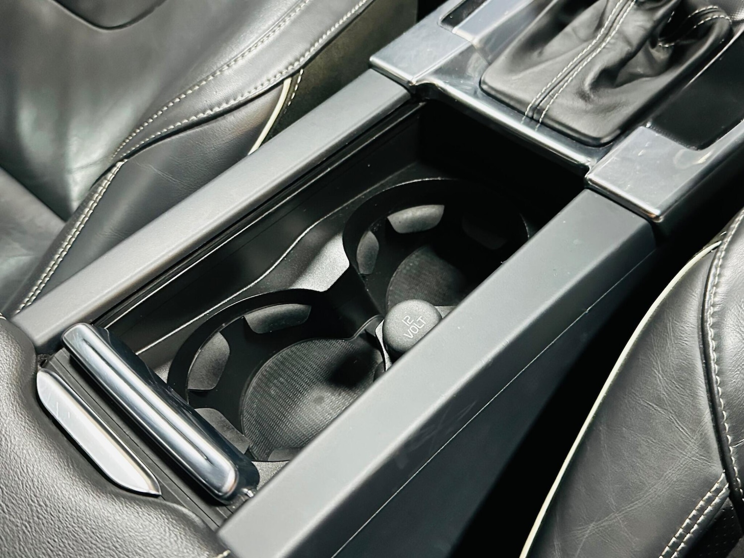 Used Volvo XC60 for sale - 77267235: Photo 54