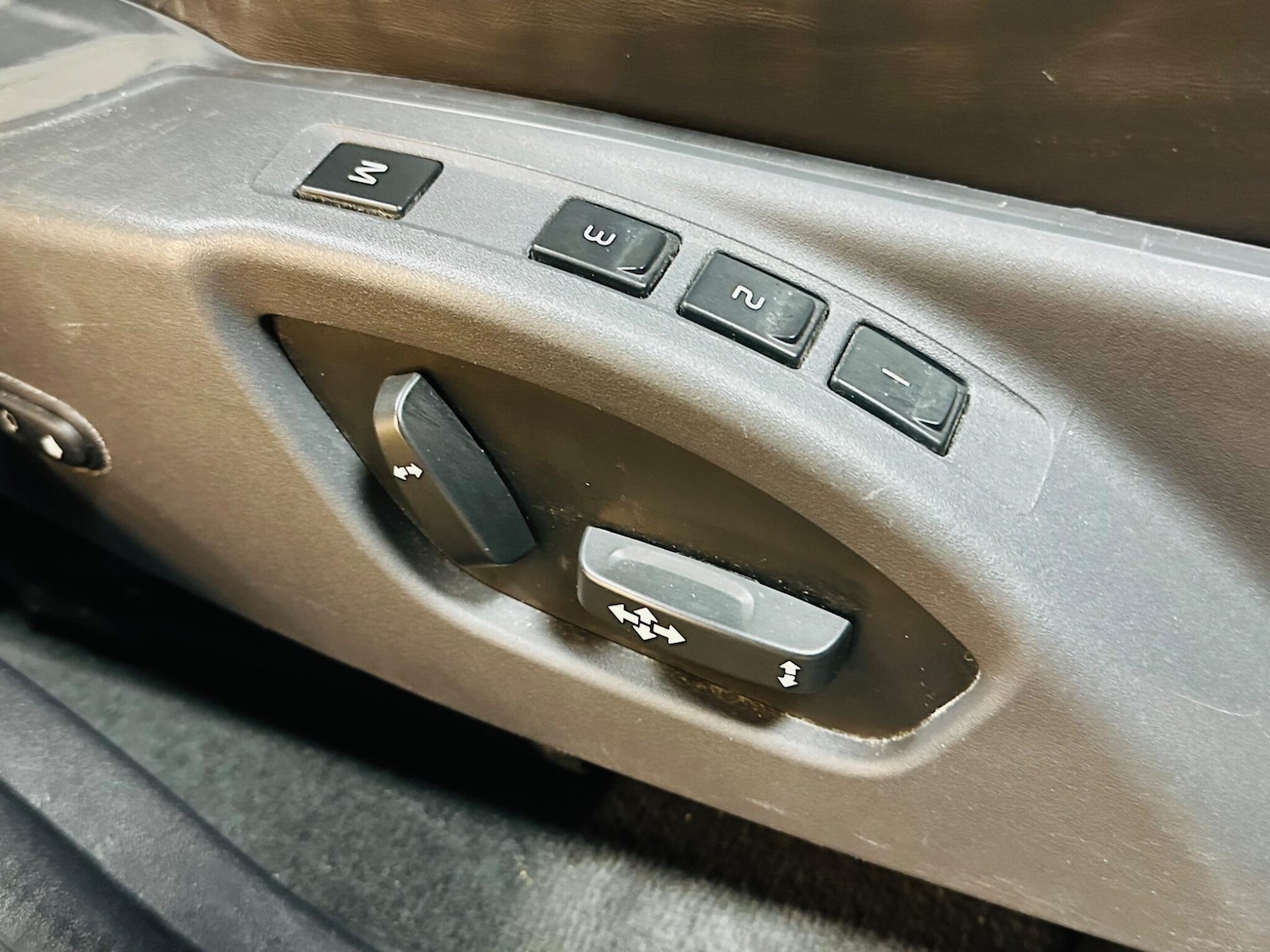 Used Volvo XC60 for sale - 77267235: Photo 56