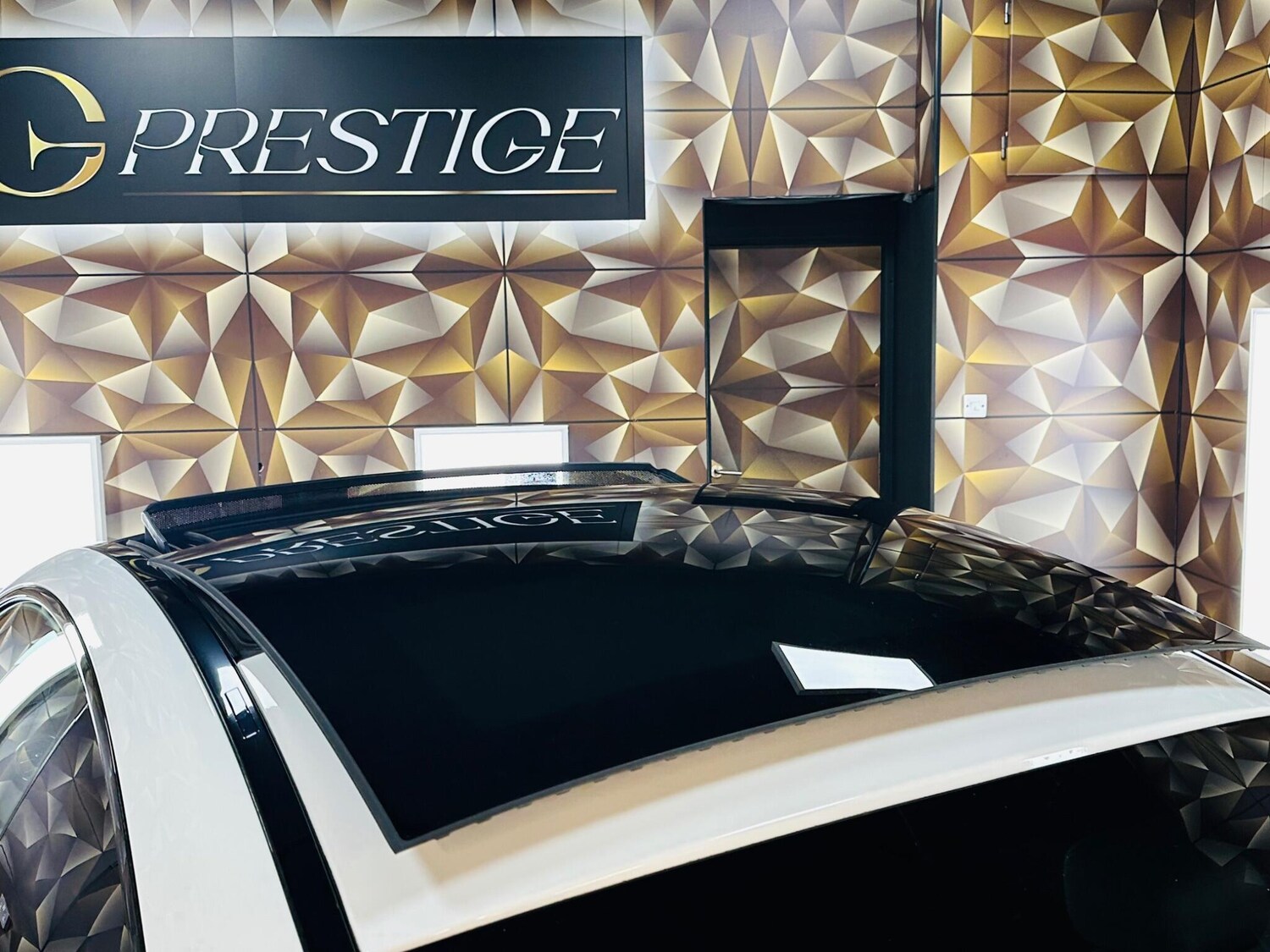 Used Mercedes-Benz C Class 2017 for sale - 77892850: Photo 6