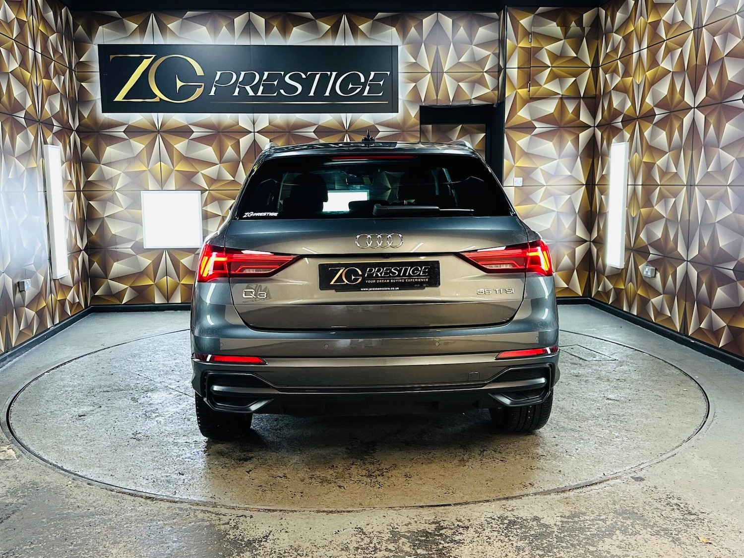 Used Audi Q3 2022 for sale - 76537847: Photo 3