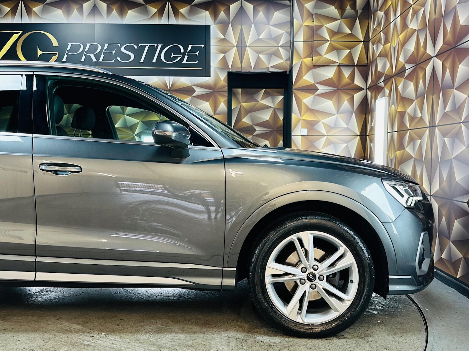 Used Audi Q3 2022 for sale - 76537847: Photo 41