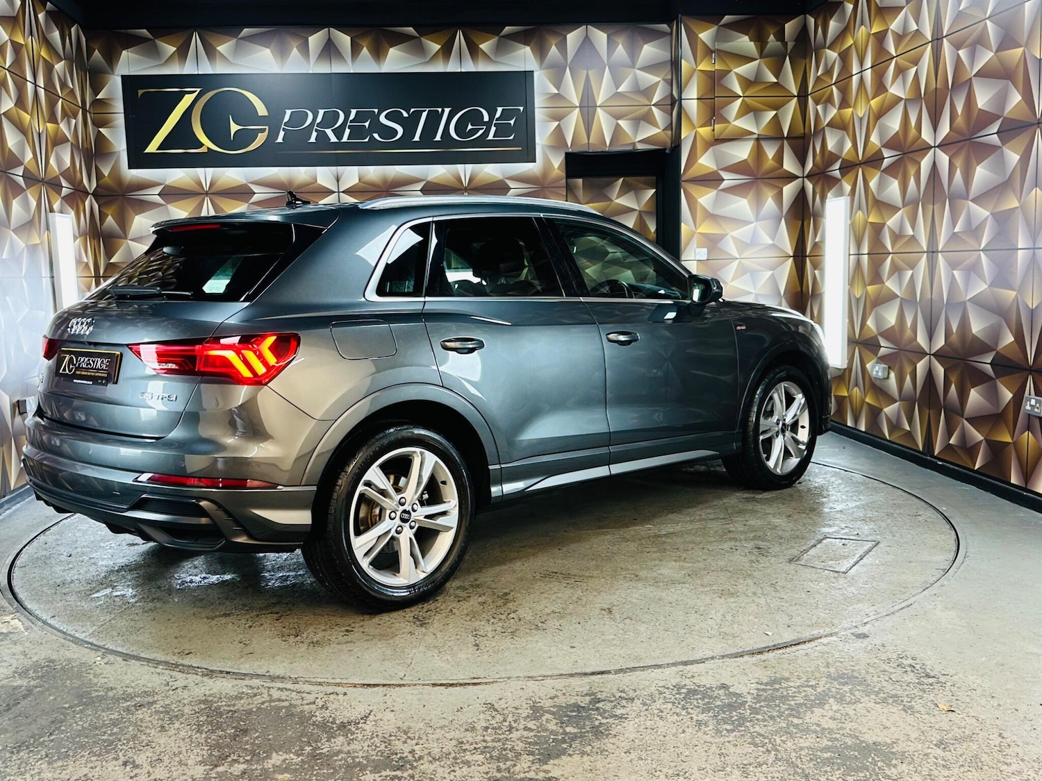 Used Audi Q3 2022 for sale - 76537847: Photo 46