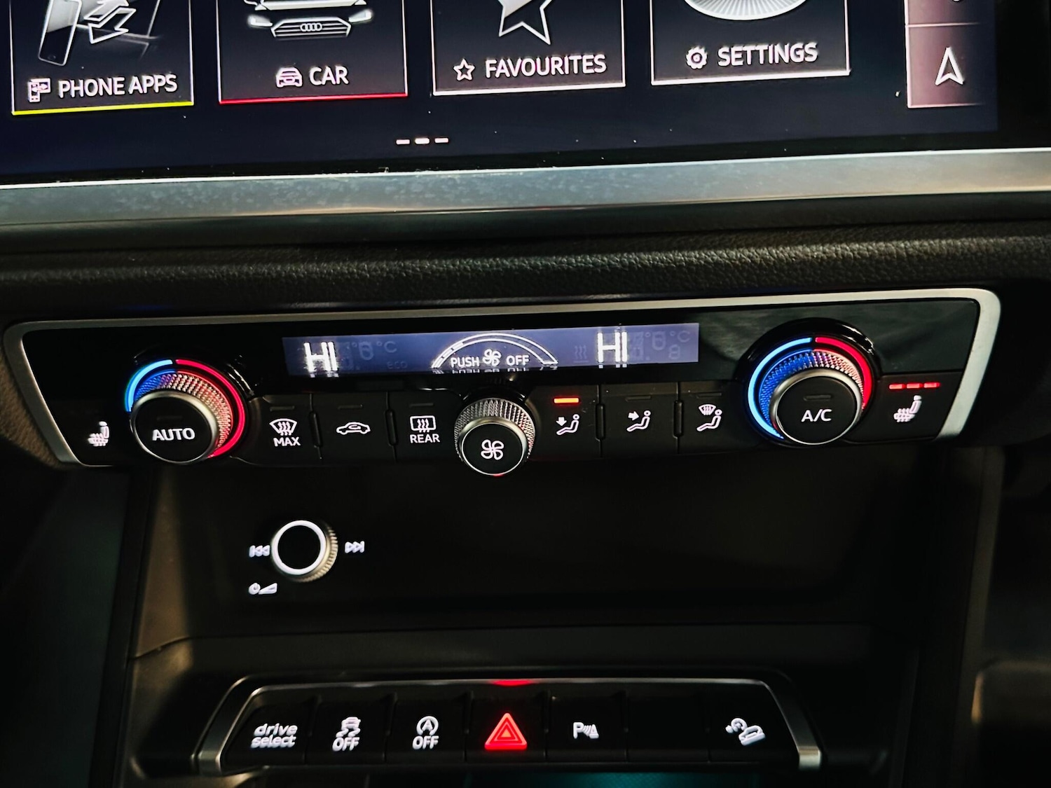 Used Audi Q3 2022 for sale - 76537847: Photo 54