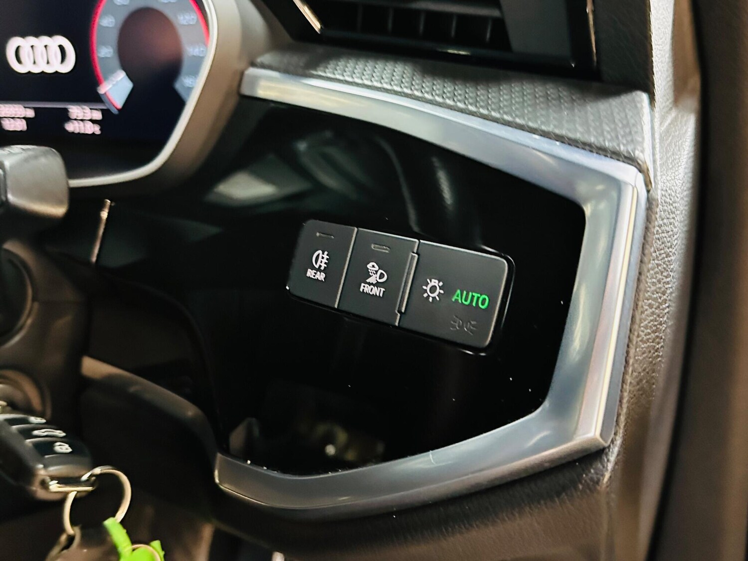 Used Audi Q3 2022 for sale - 76537847: Photo 59