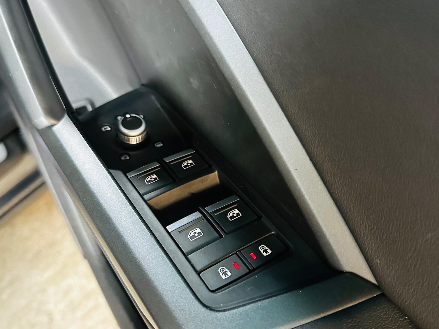 Used Audi Q3 2022 for sale - 76537847: Photo 60