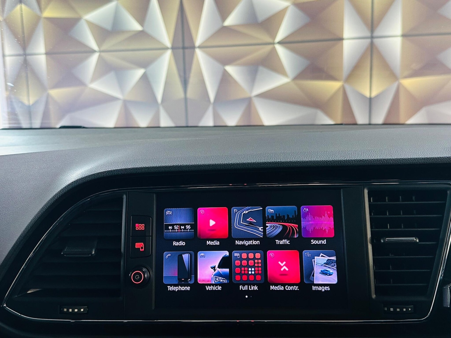 Used SEAT Leon 2020 for sale - 76388180: Photo 61