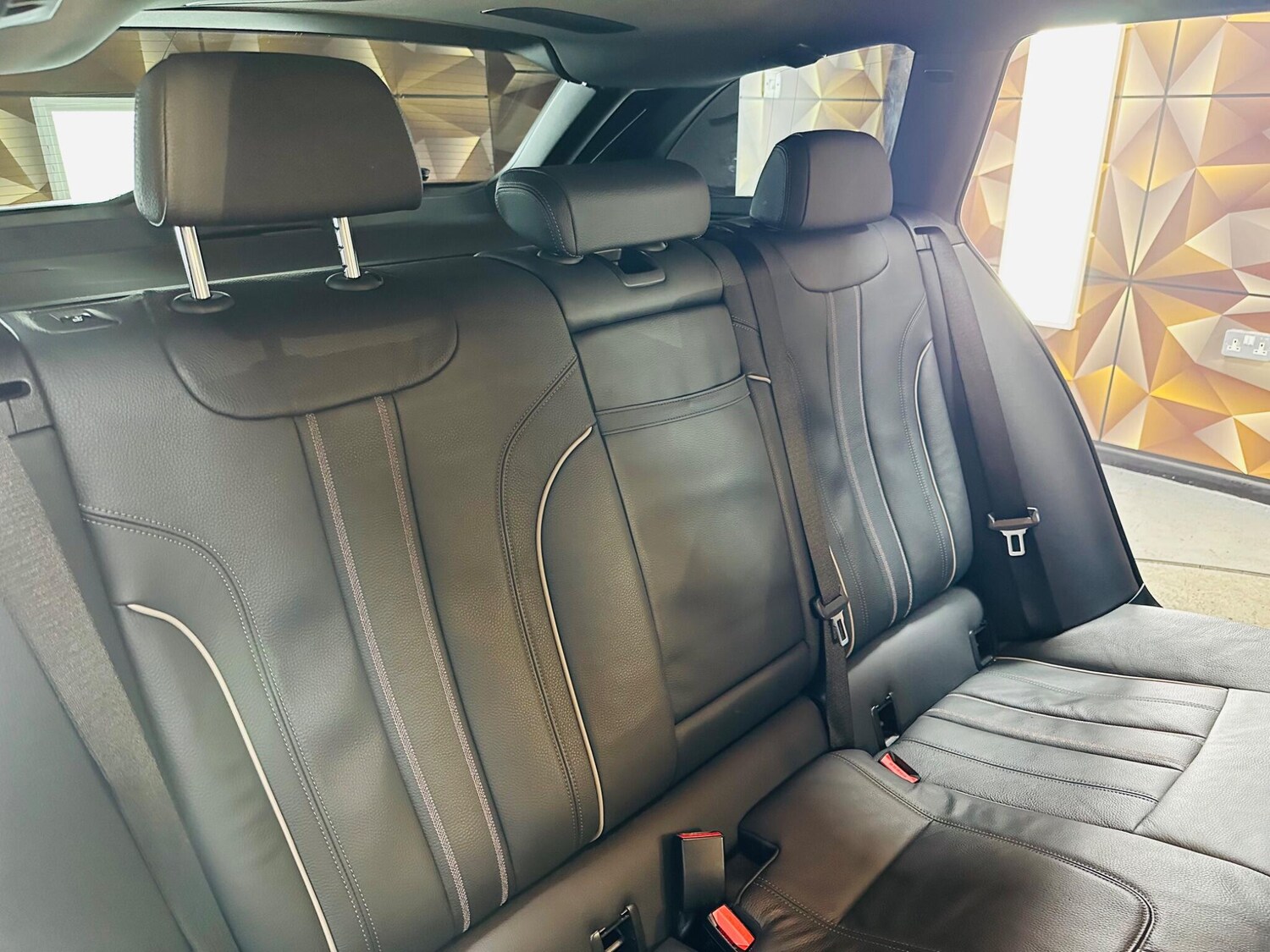 Used BMW 5 Series 2022 for sale - 76926020: Photo 26