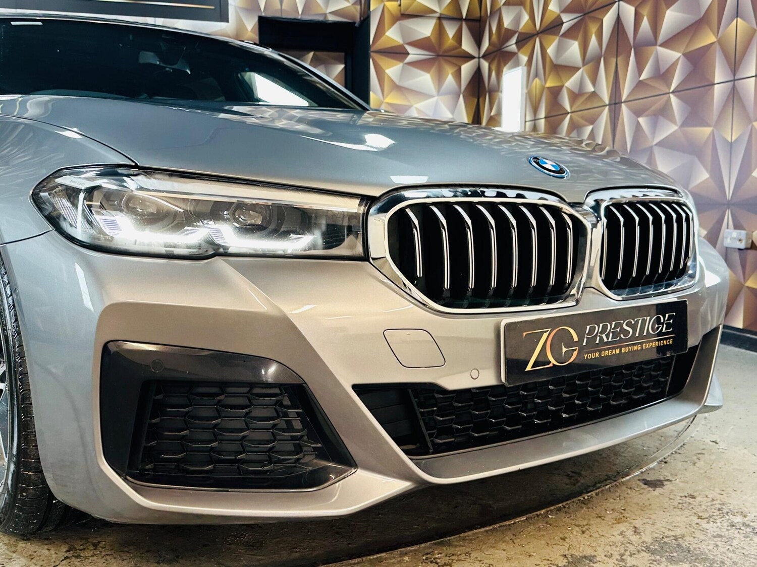 Used BMW 5 Series 2022 for sale - 76926020: Photo 38