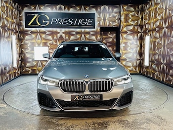 Used BMW 5 Series 2022 for sale - 76926020: Photo
