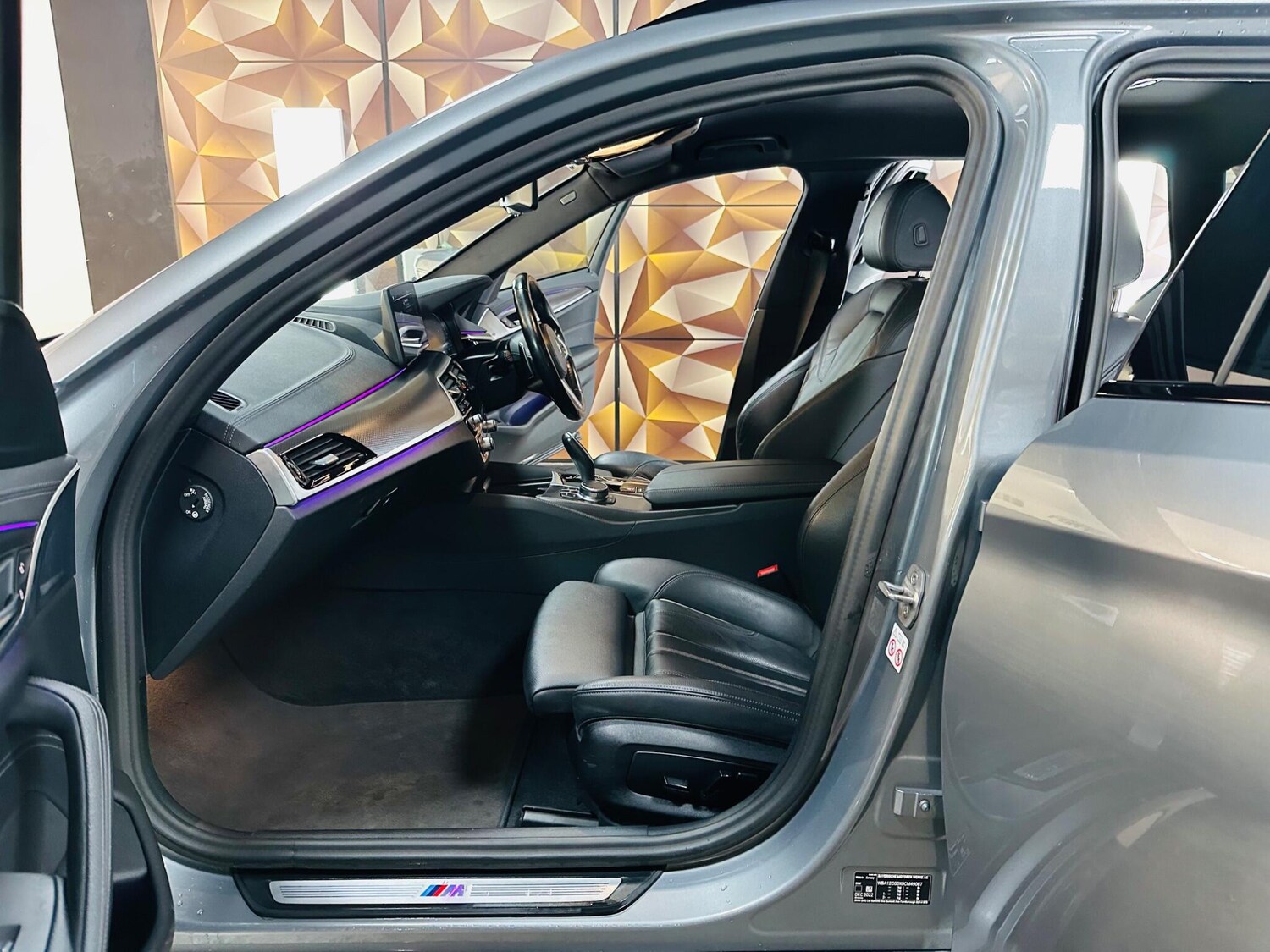 Used BMW 5 Series 2022 for sale - 76926020: Photo 62