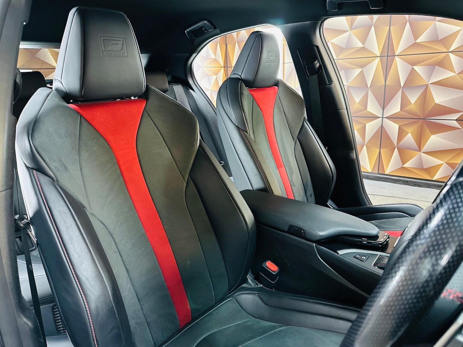 Used Lexus UX 2019 for sale - 77633550: Photo 10