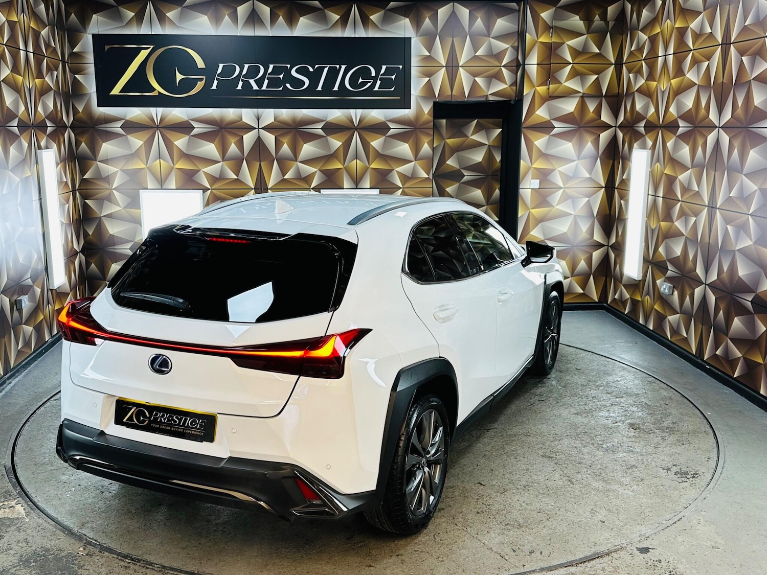 Used Lexus UX 2019 for sale - 77633550: Photo 38