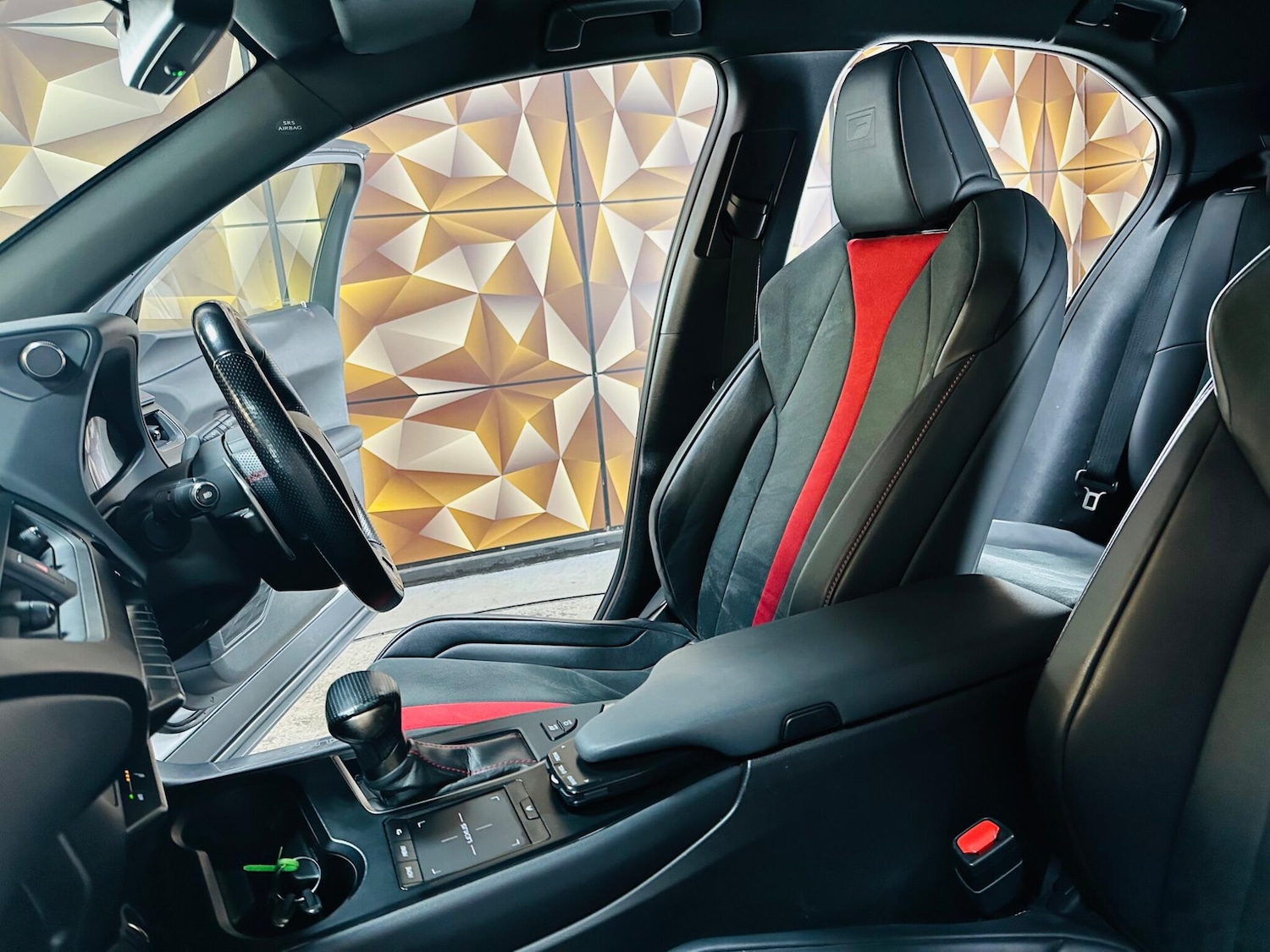 Used Lexus UX 2019 for sale - 77633550: Photo 6