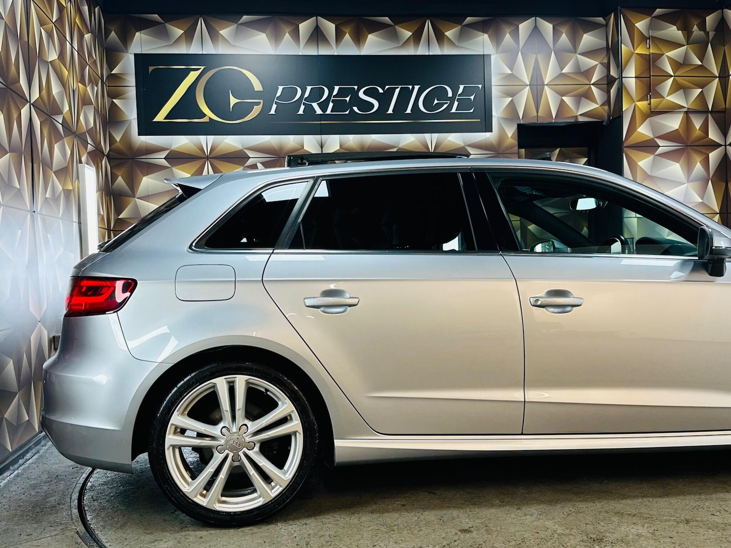 Used Audi A3 2015 for sale - 76913588: Photo 45