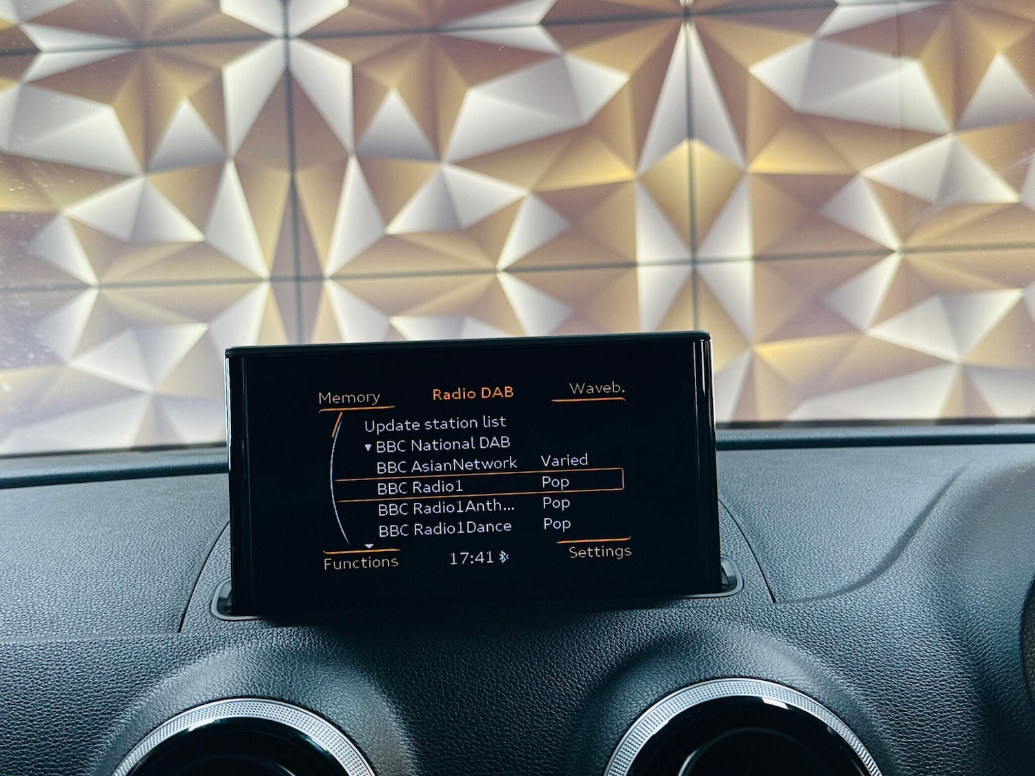 Used Audi A3 2015 for sale - 76913588: Photo 60