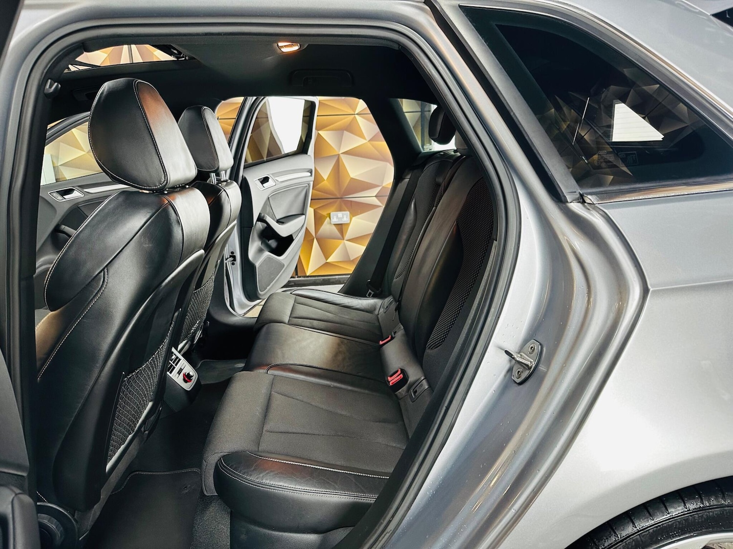 Used Audi A3 2015 for sale - 76913588: Photo 66