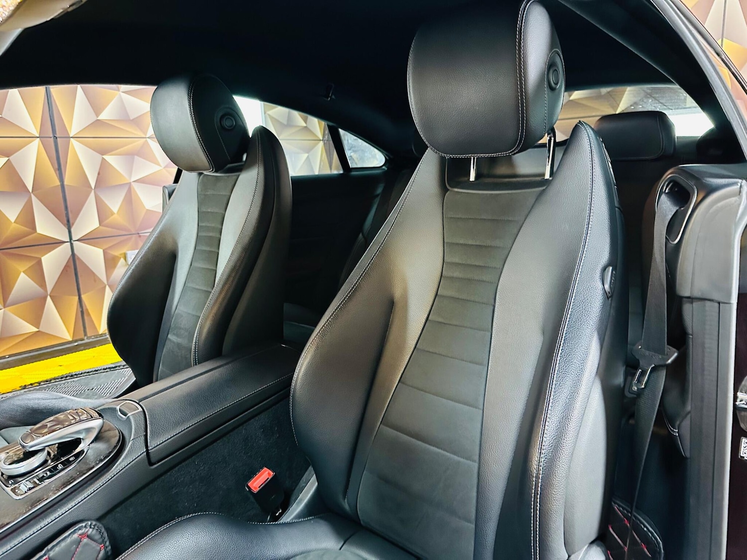 Used Mercedes-Benz E Class 2019 for sale - 77255211: Photo 10