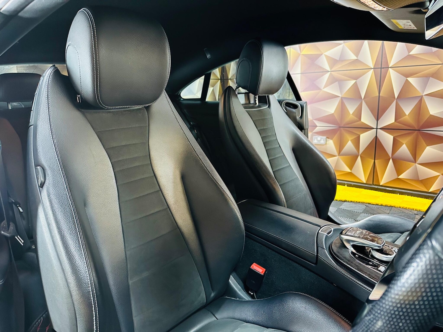 Used Mercedes-Benz E Class 2019 for sale - 77255211: Photo 14