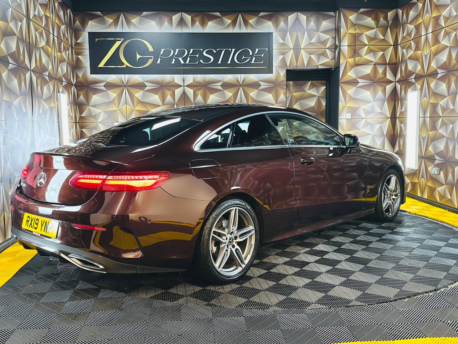 Used Mercedes-Benz E Class 2019 for sale - 77255211: Photo 25