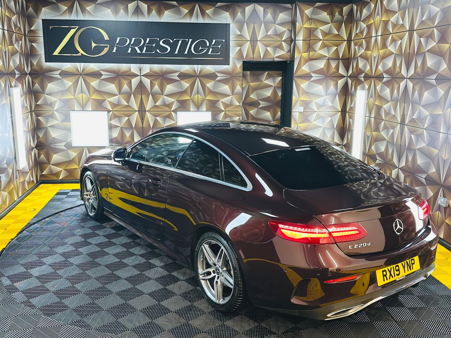 Used Mercedes-Benz E Class 2019 for sale - 77255211: Photo 35