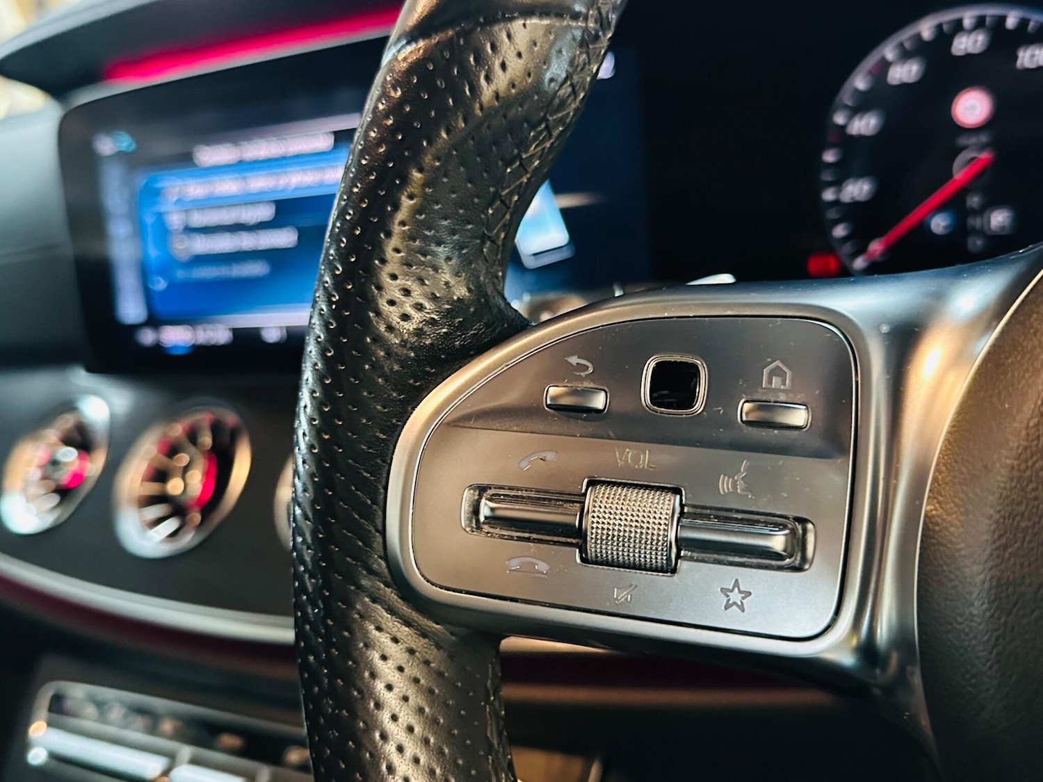 Used Mercedes-Benz E Class 2019 for sale - 77255211: Photo 49