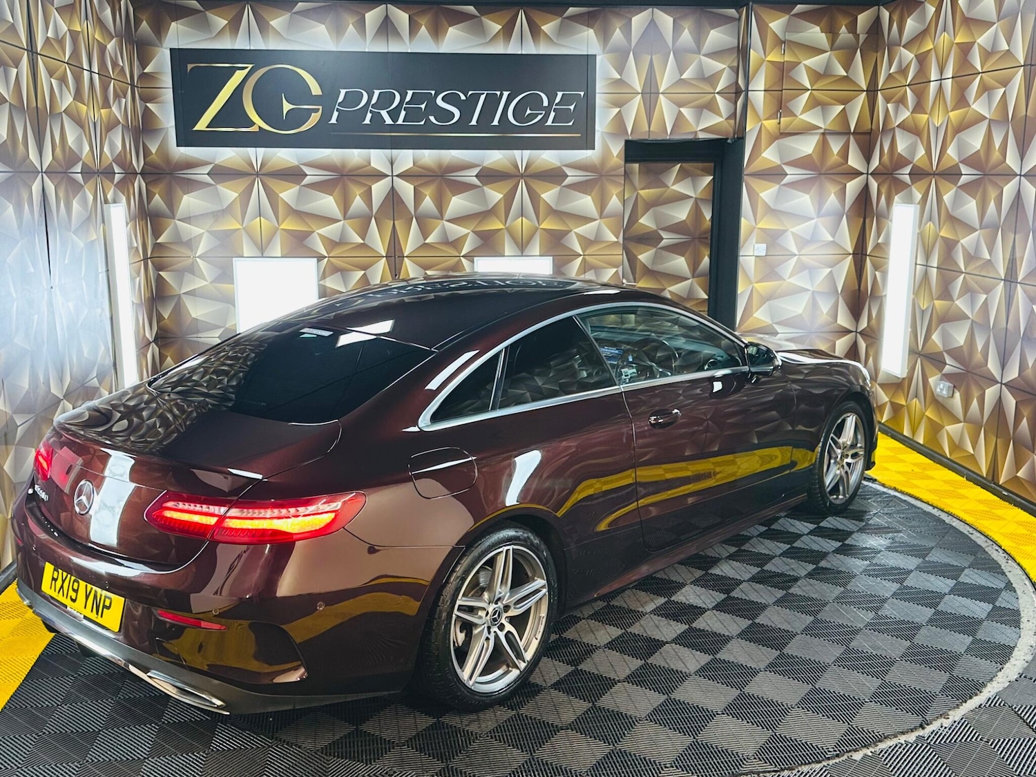 Used Mercedes-Benz E Class 2019 for sale - 77255211: Photo 7