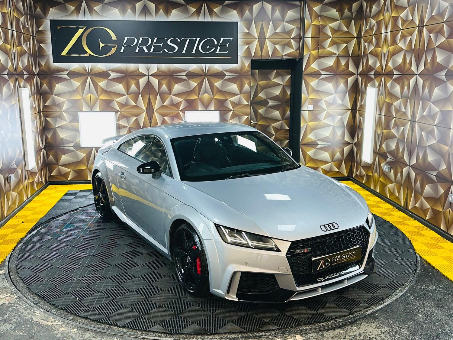 Used Audi TT RS for sale - 78147871: Photo 31