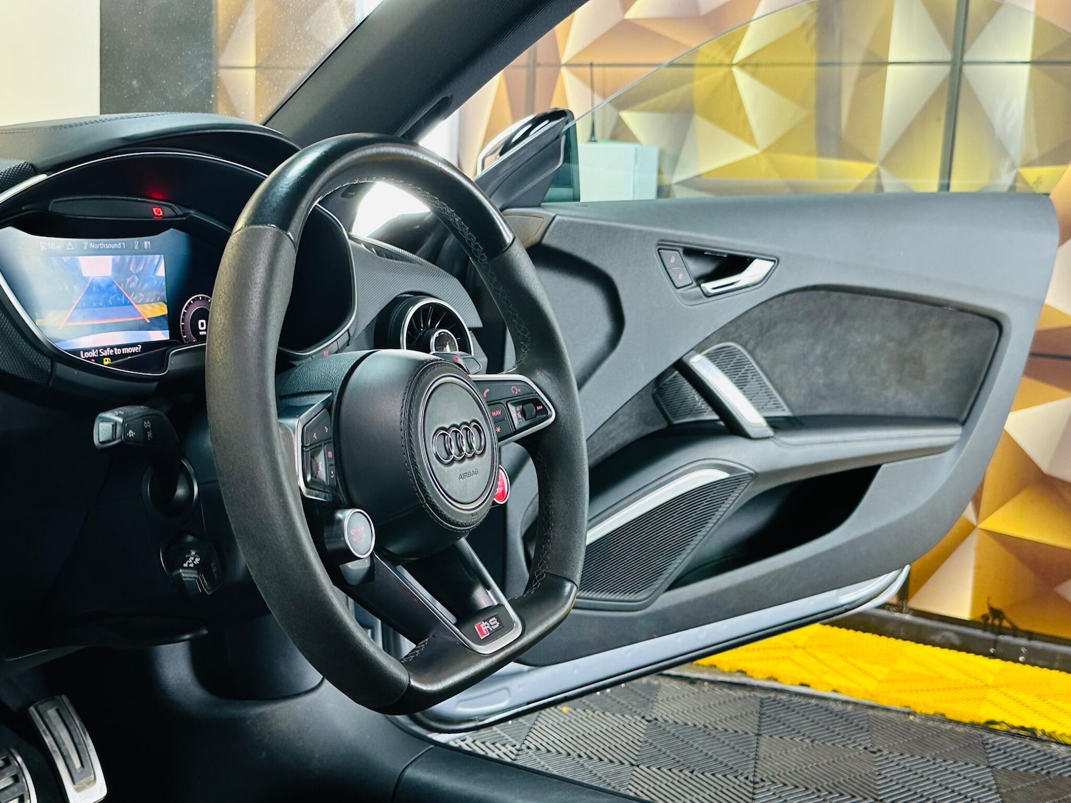 Used Audi TT RS for sale - 78147871: Photo 38