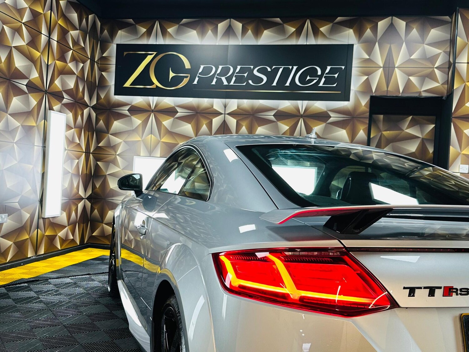 Used Audi TT RS for sale - 78147871: Photo 41