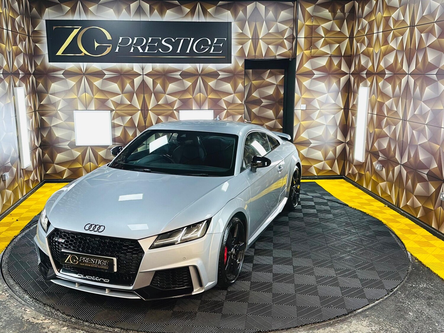 Used Audi TT RS for sale - 78147871: Photo 44