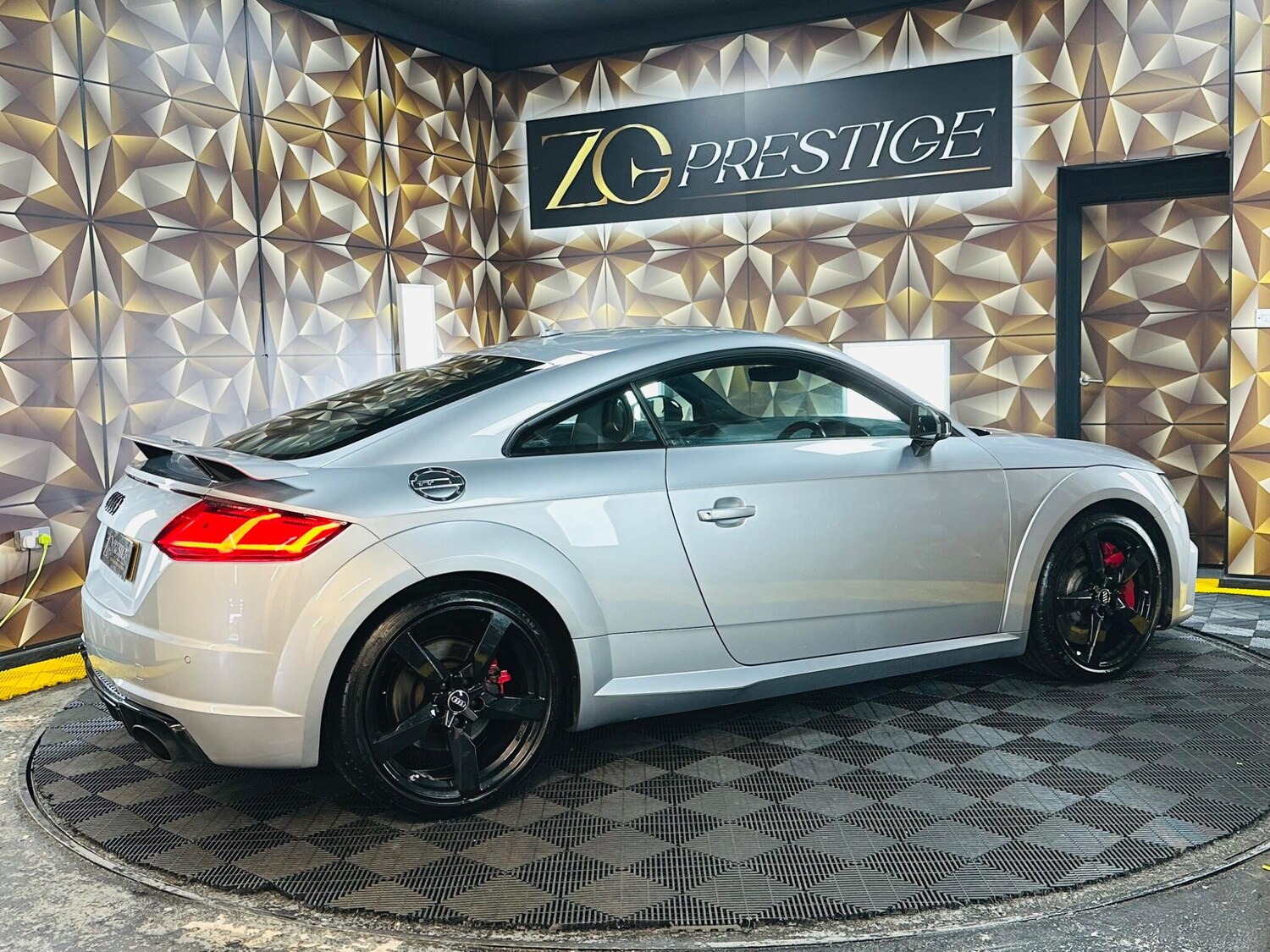 Used Audi TT RS for sale - 78147871: Photo 46