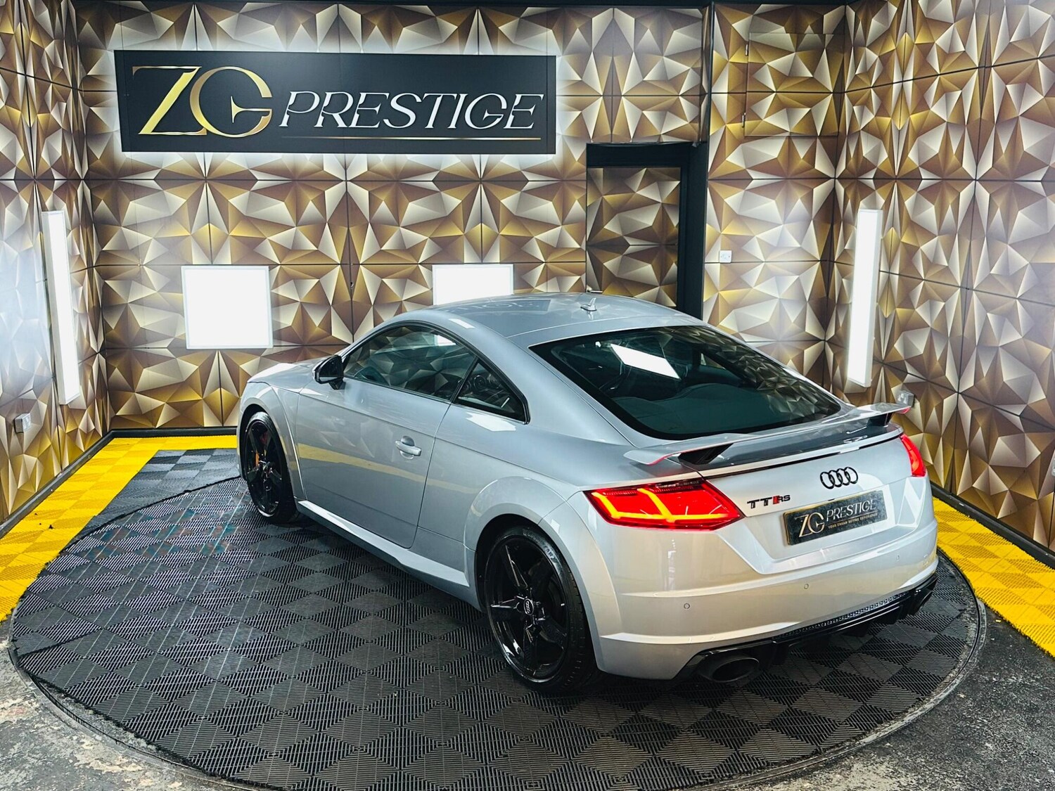 Used Audi TT RS for sale - 78147871: Photo 49