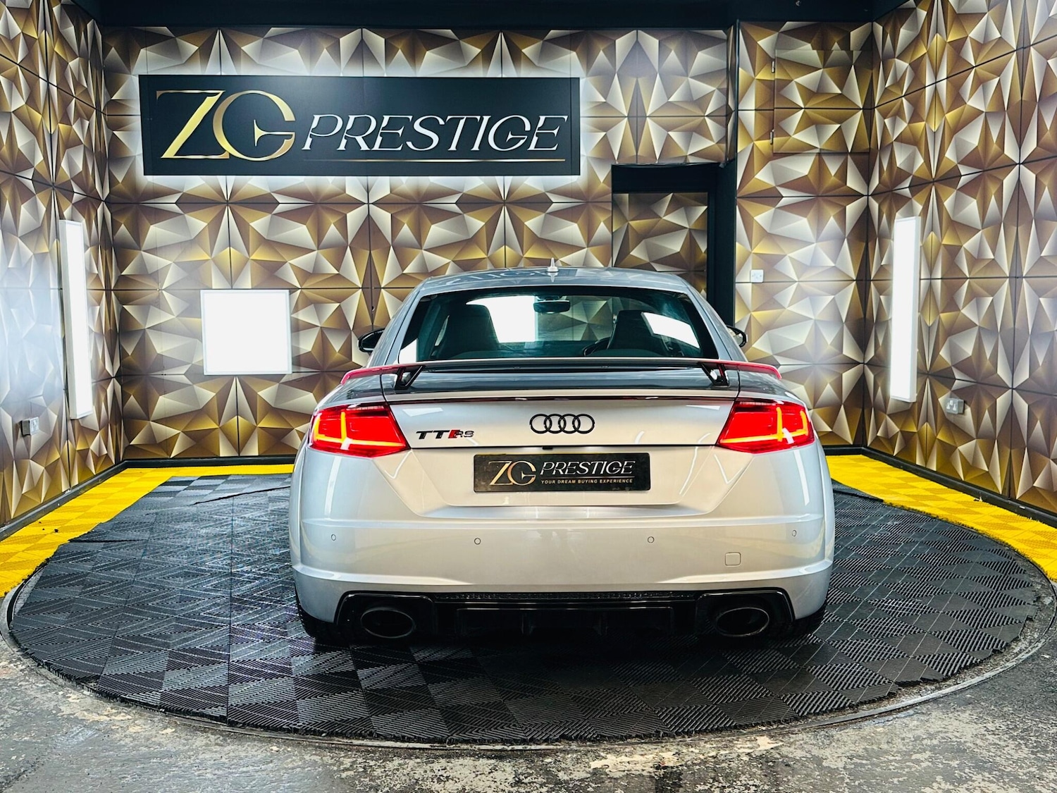 Used Audi TT RS for sale - 78147871: Photo 5