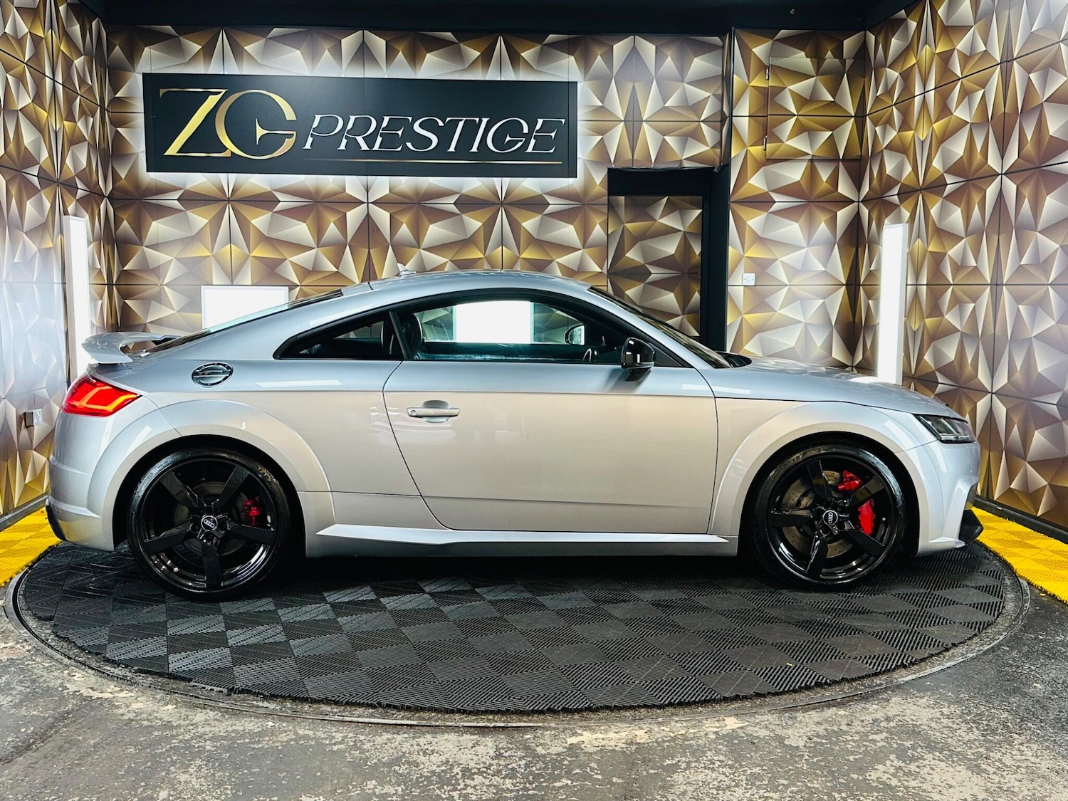 Used Audi TT RS for sale - 78147871: Photo 9
