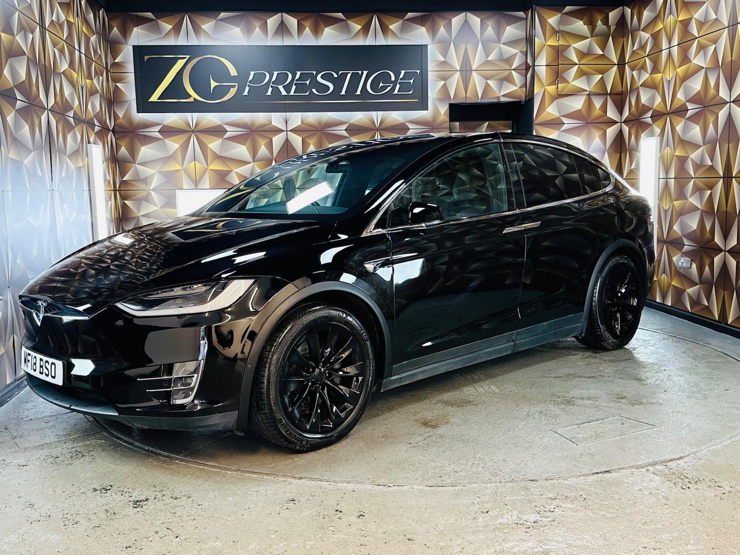 Used Tesla Model X 2018 for sale - 76472209: Photo 17