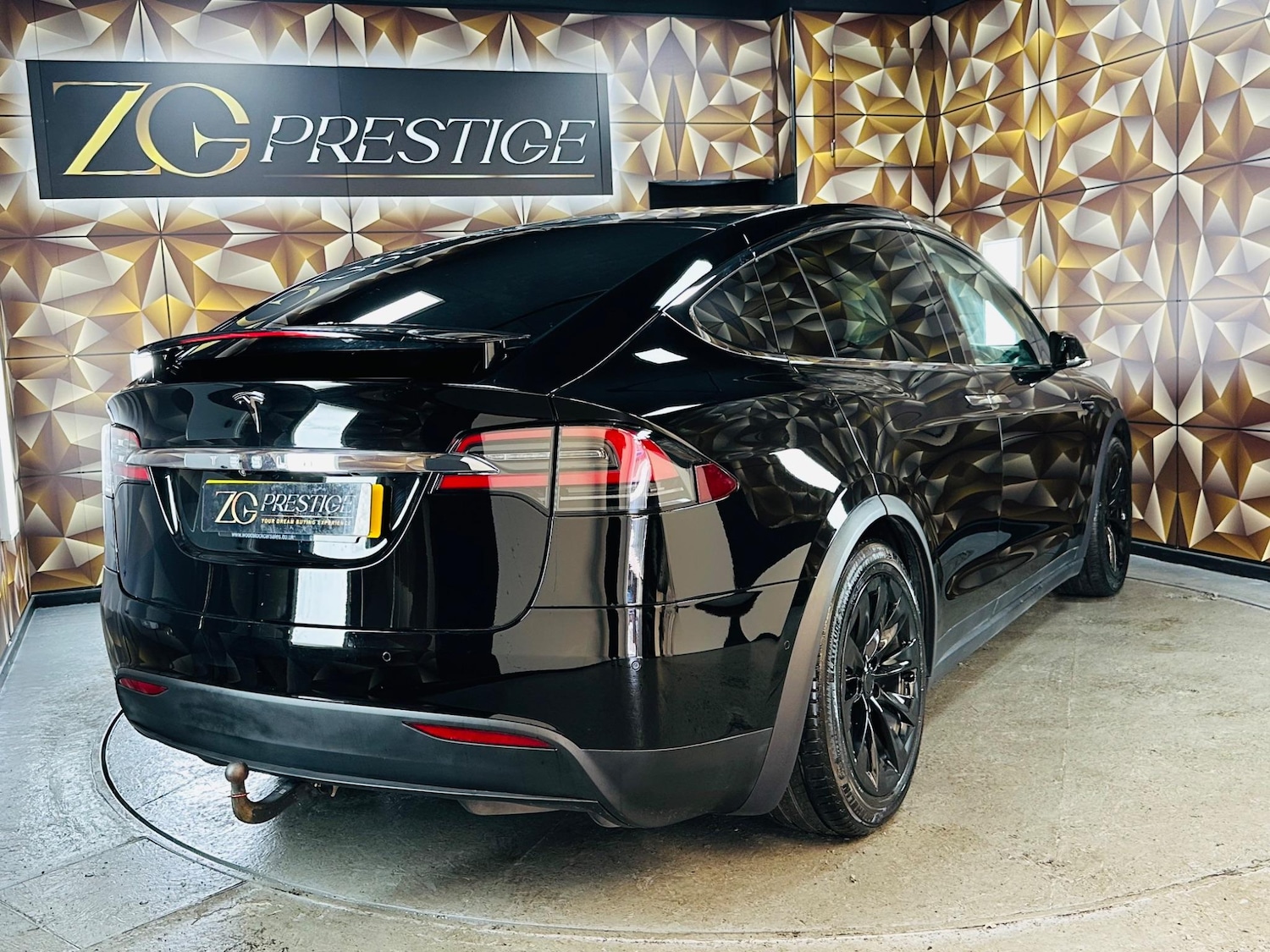 Used Tesla Model X 2018 for sale - 76472209: Photo 37