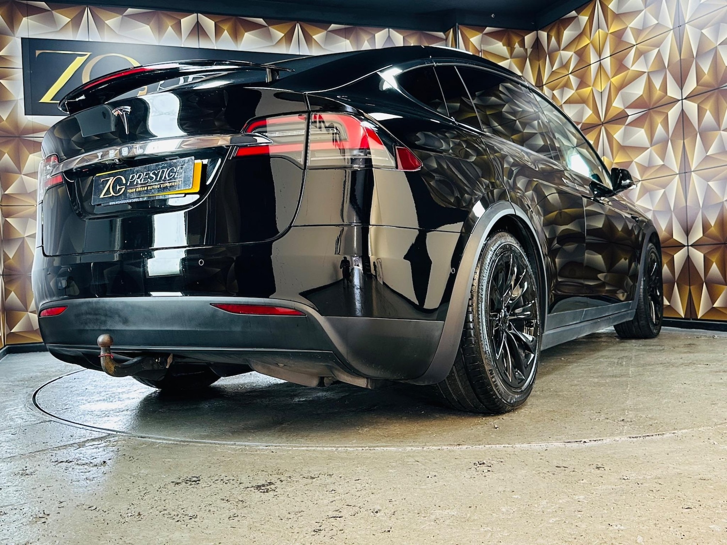 Used Tesla Model X 2018 for sale - 76472209: Photo 44