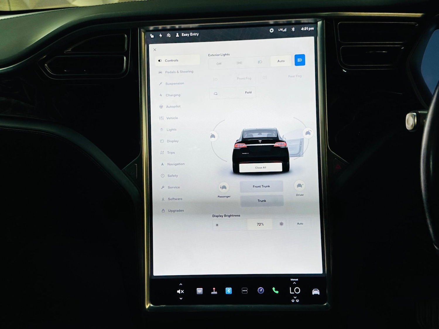 Used Tesla Model X 2018 for sale - 76472209: Photo 49