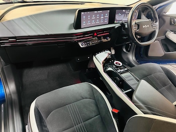 Used Kia EV6 2023 for sale - 79000040: Photo