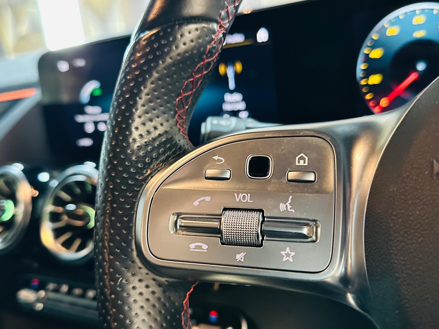 Used Mercedes-Benz GLA 2022 for sale - 77839063: Photo 47