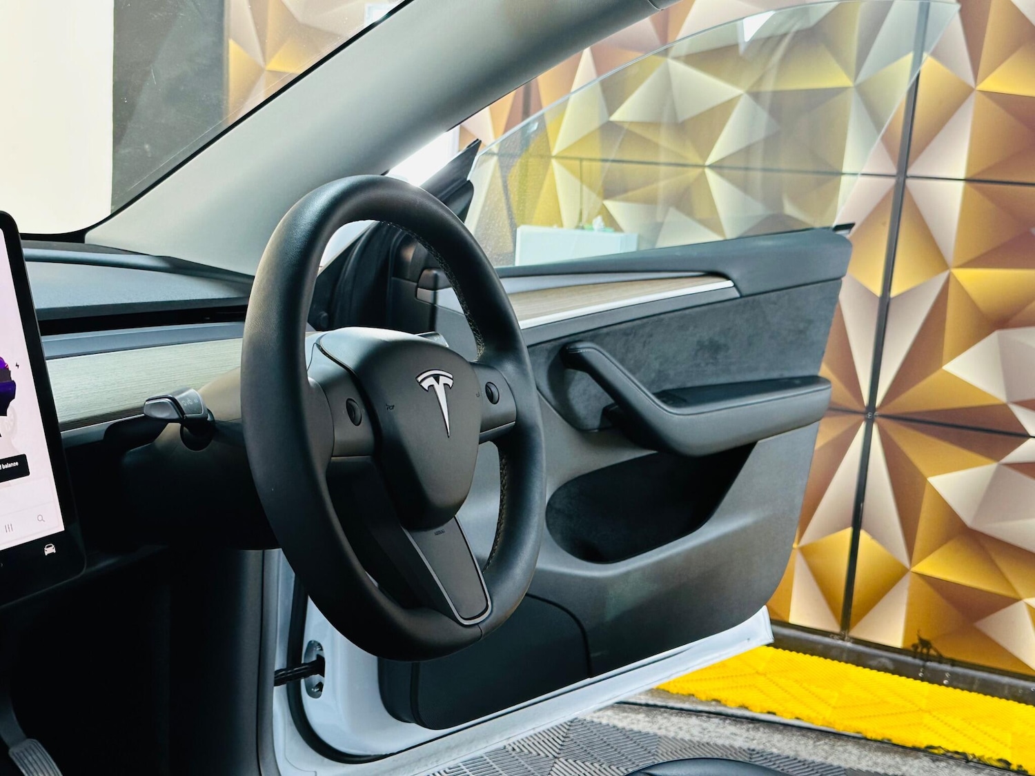 Used Tesla Model Y 2023 for sale - 78157894: Photo 34