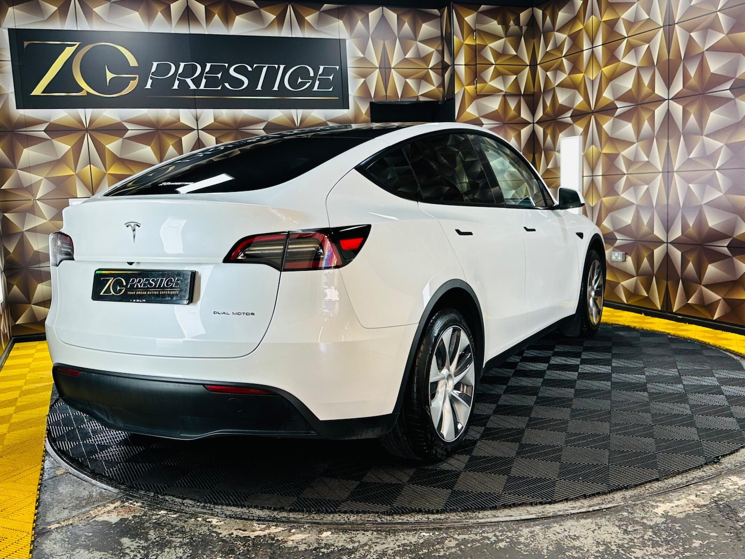 Used Tesla Model Y 2023 for sale - 78157894: Photo 37