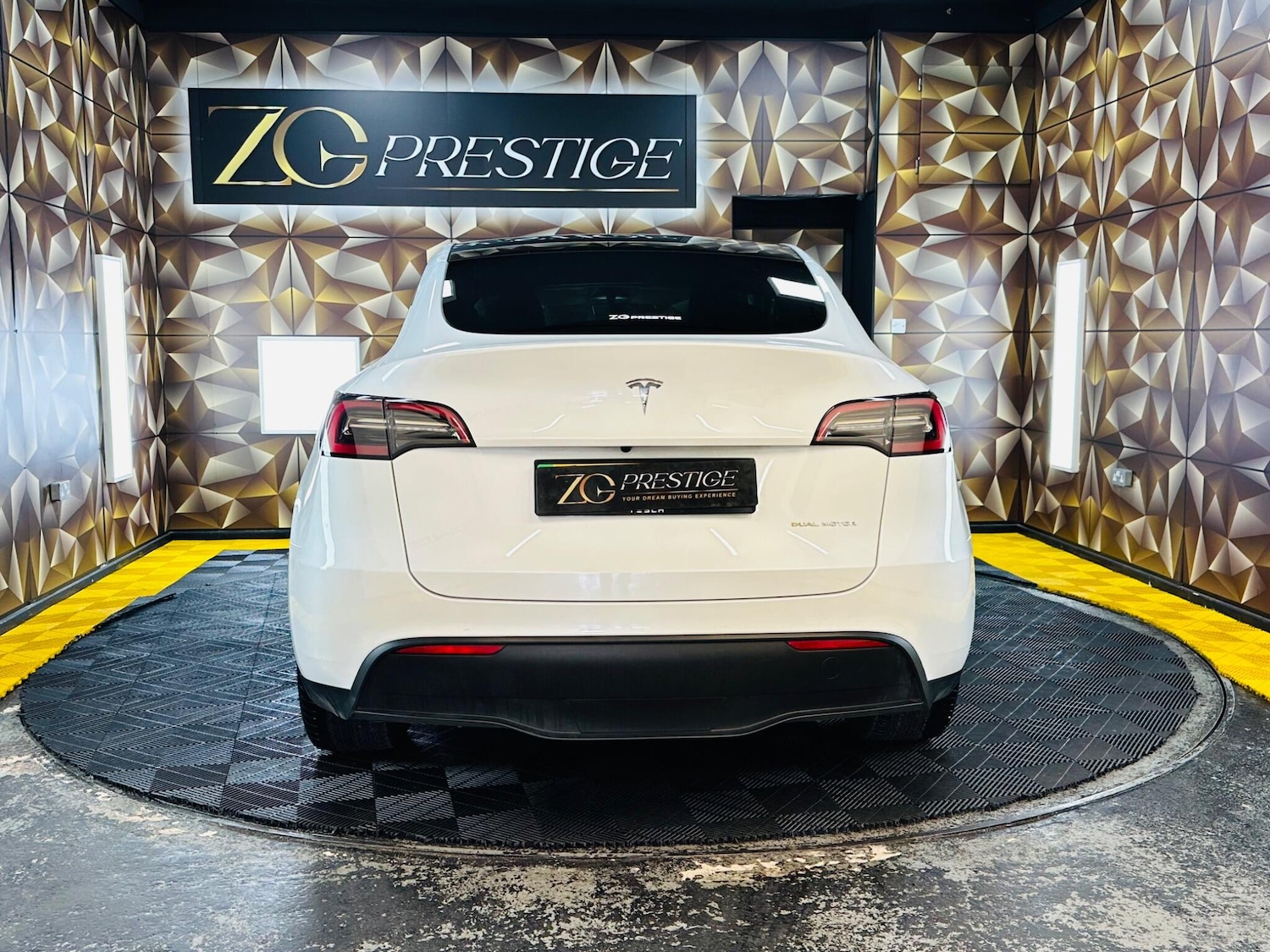 Used Tesla Model Y 2023 for sale - 78157894: Photo 5