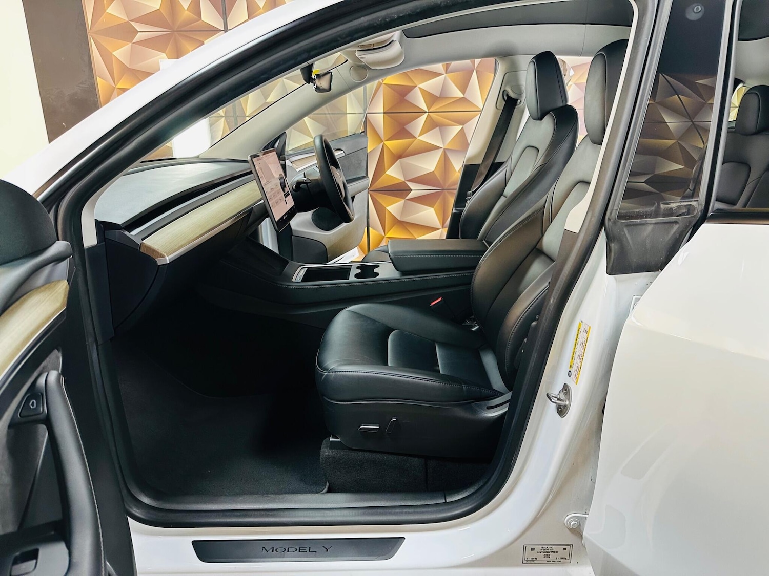 Used Tesla Model Y 2023 for sale - 78157894: Photo 62