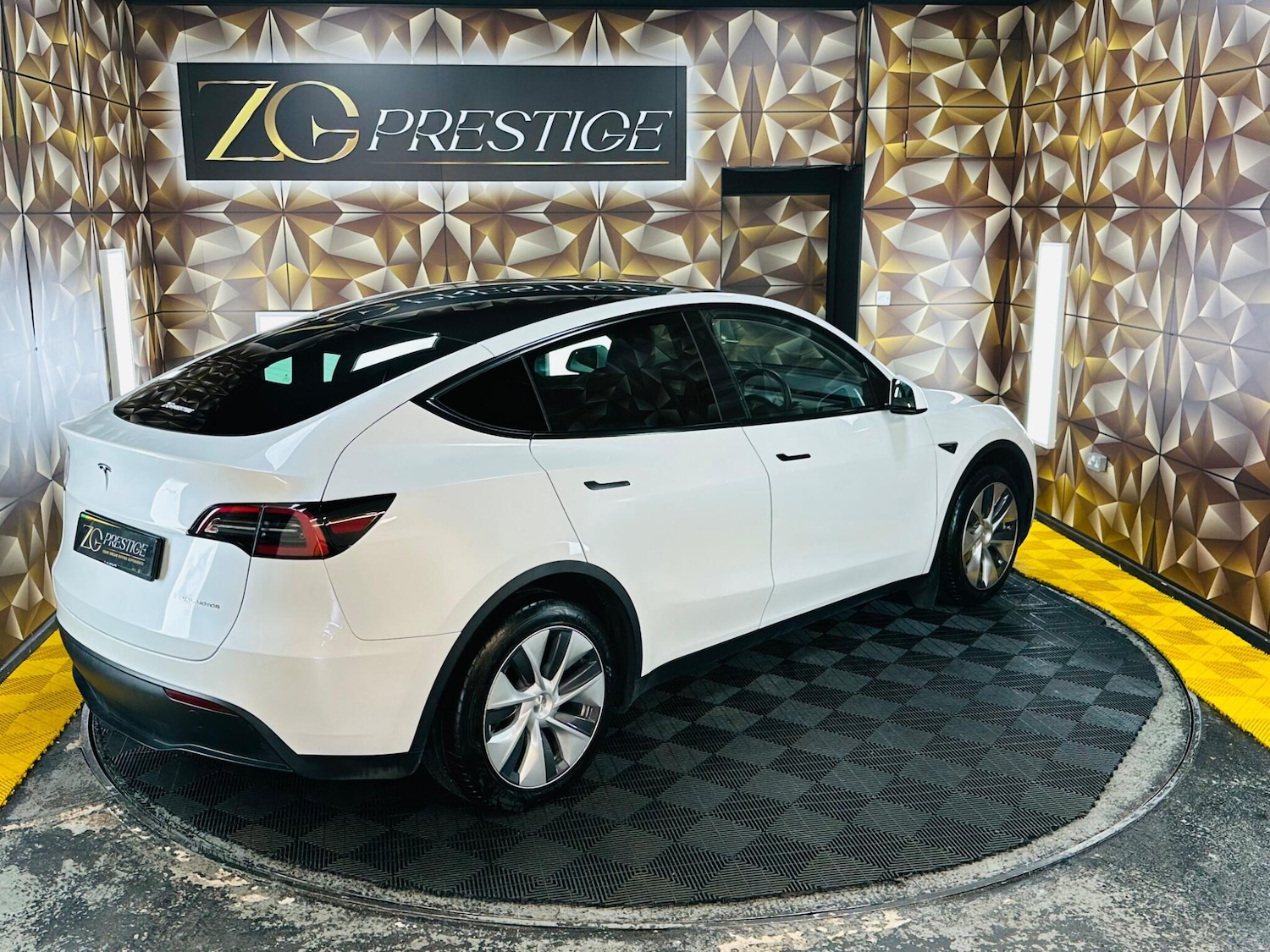 Used Tesla Model Y 2023 for sale - 78157894: Photo 7