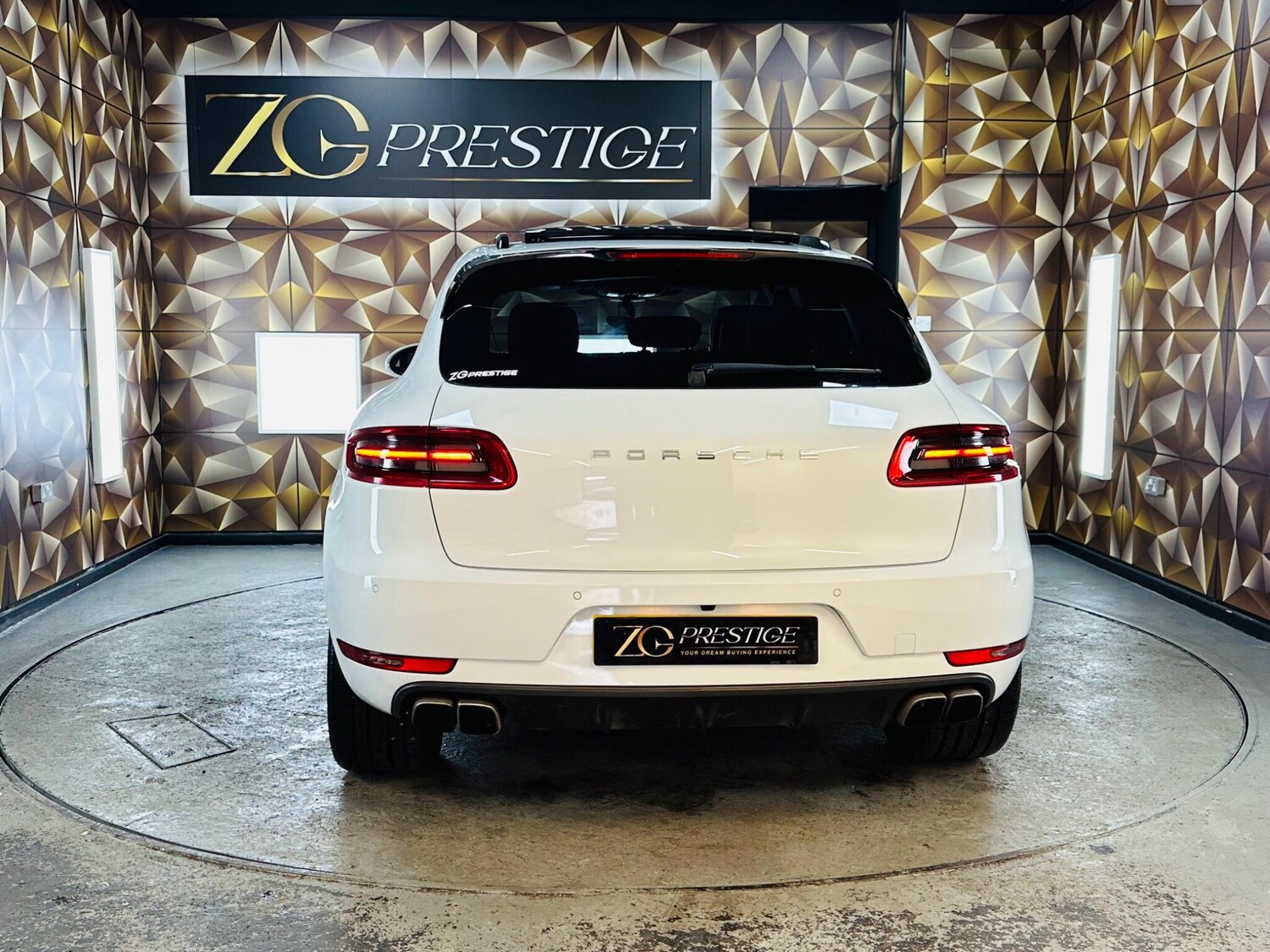 Used Porsche Macan 2016 for sale - 76294893: Photo 5