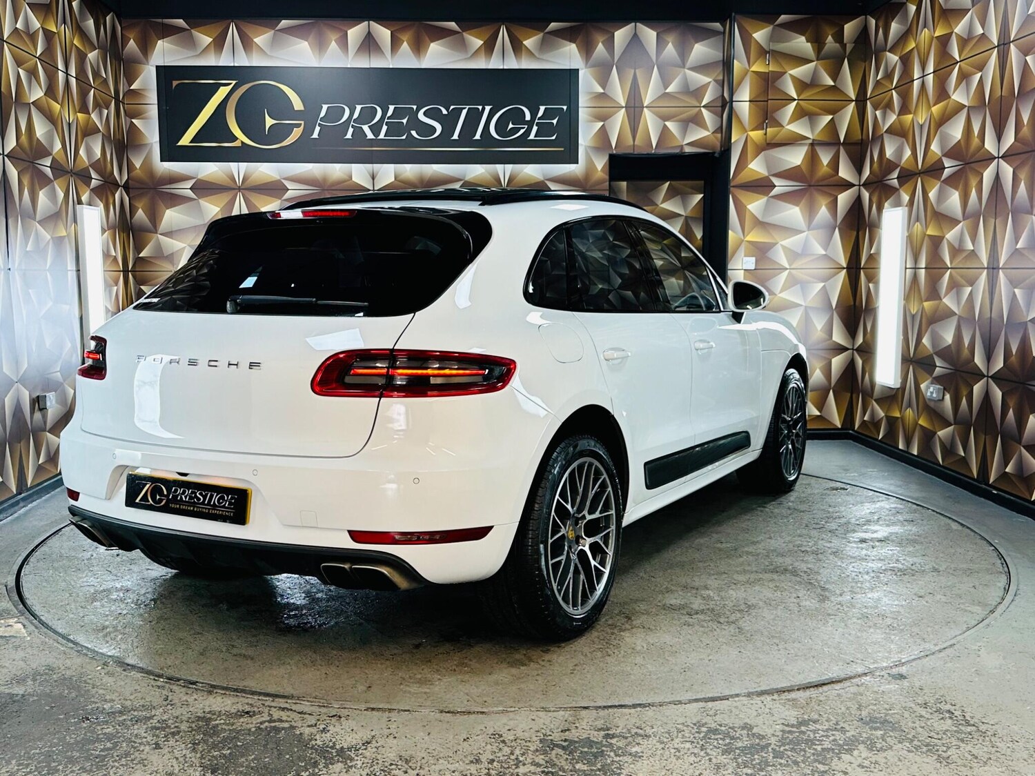 Used Porsche Macan 2016 for sale - 76294893: Photo 7