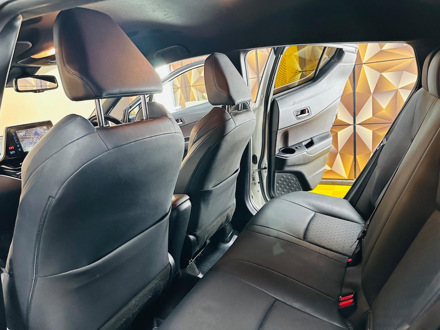 Used Toyota C-HR 2018 for sale - 77647138: Photo 34