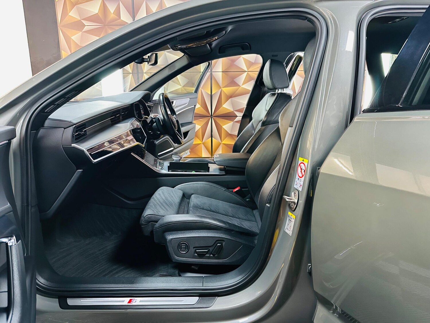 Used Audi A6 2022 for sale - 77496043: Photo 69