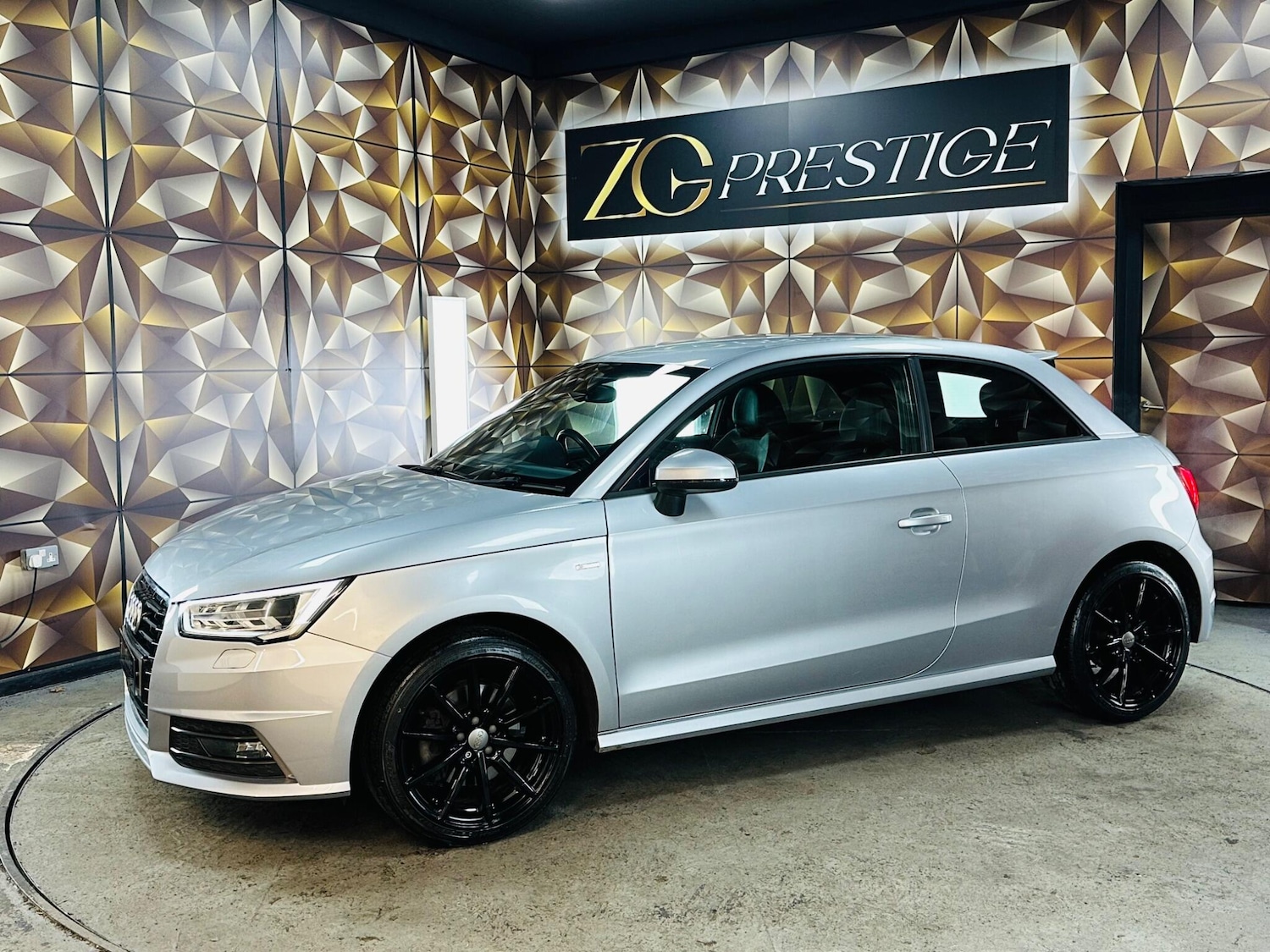 Used Audi A1 2016 for sale - 77015917: Photo 35